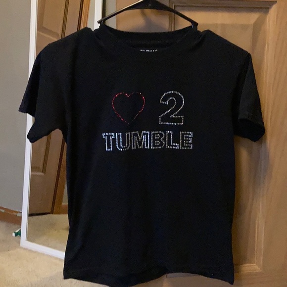 Gymnastics leotards, shorts, shirts, and capris - Picture 7 of 9